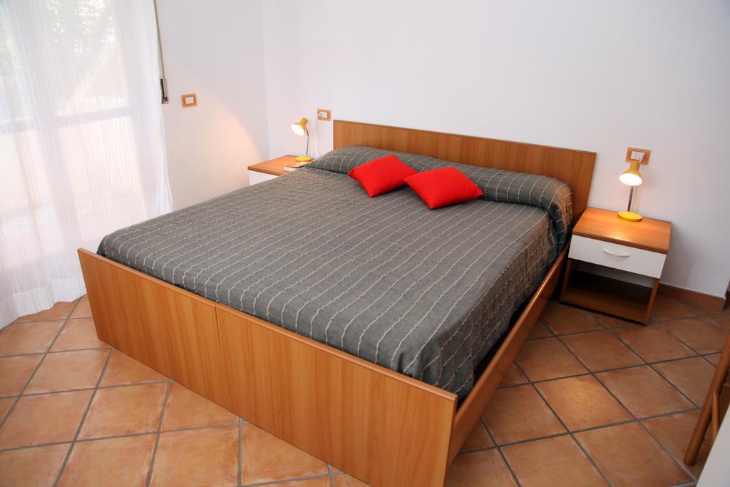 La Contessa Aparthotel Santa Teresa Gallura Δωμάτιο φωτογραφία