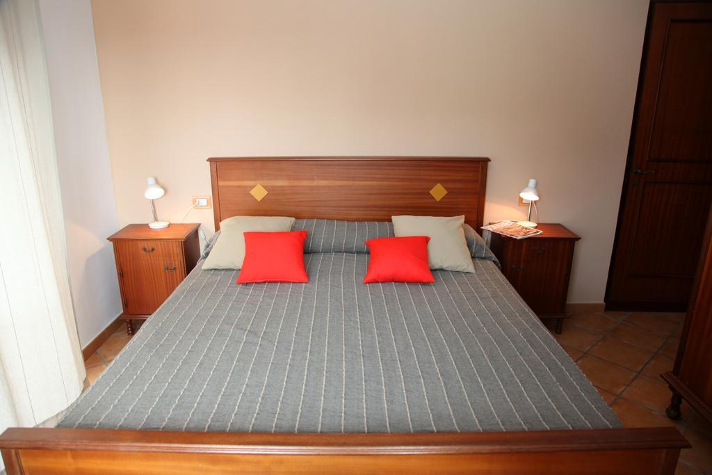 La Contessa Aparthotel Santa Teresa Gallura Δωμάτιο φωτογραφία