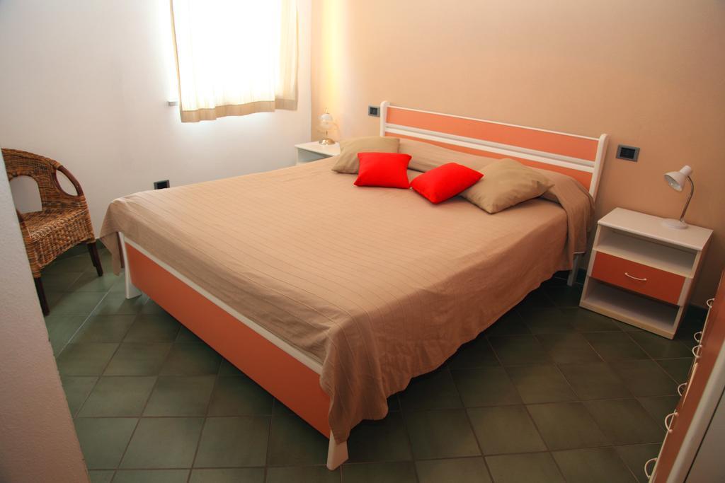 La Contessa Aparthotel Santa Teresa Gallura Δωμάτιο φωτογραφία
